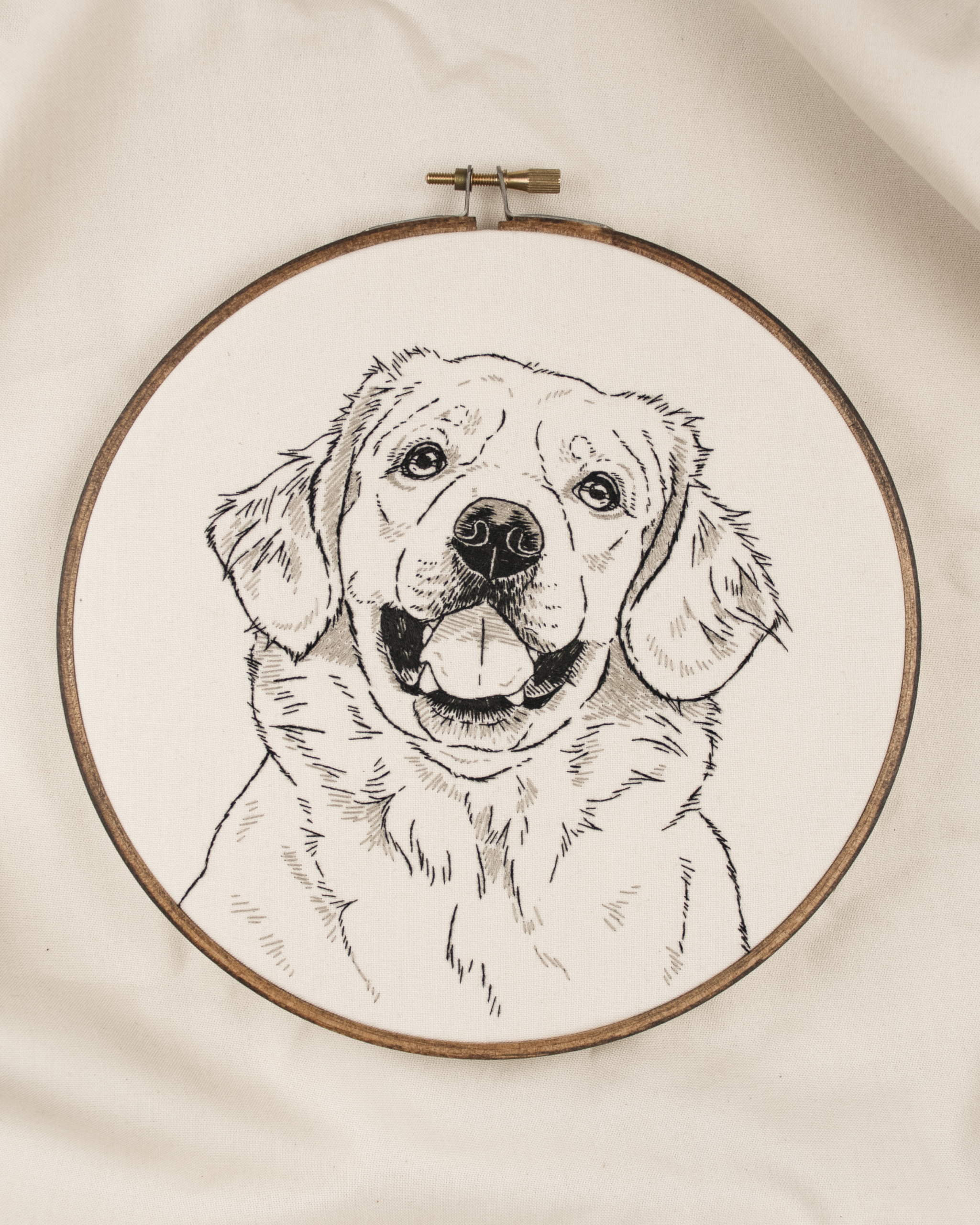 GOLDEN RETRIEVER: Black Outline Dog Embroidery - Hand Stitched Minimal Pet Portrait Hoop - Image 2